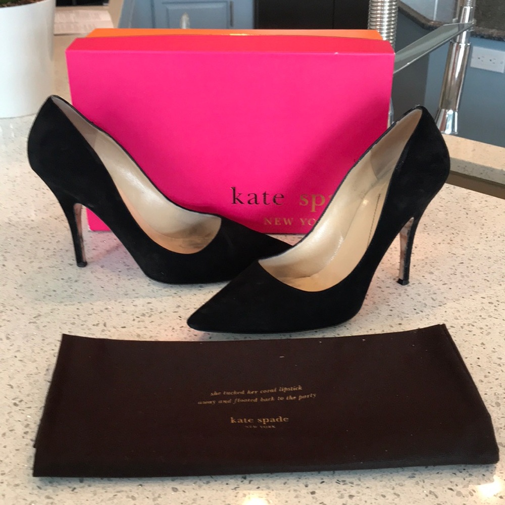 Kate Spade ♠️ Black Suede Pumps.